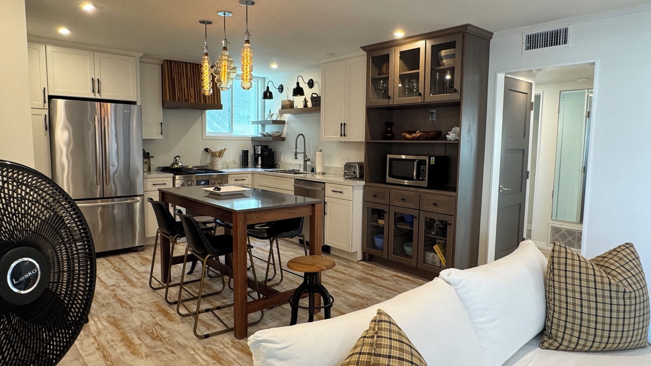 Photo of Bedroom in Balboa Peninsula