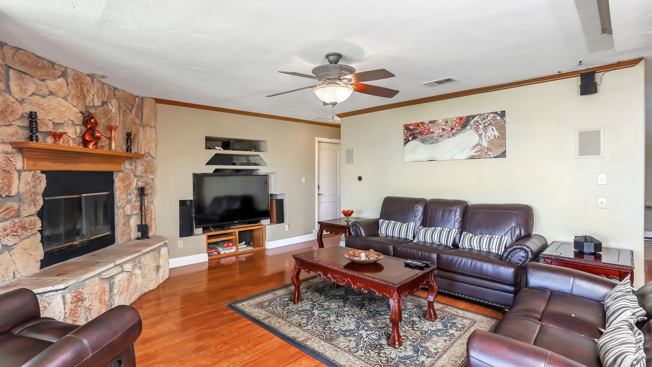 Photo of Livingroom in Perris