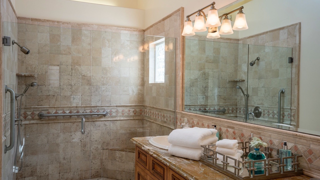 Photo of Bathroom in Newport Beach