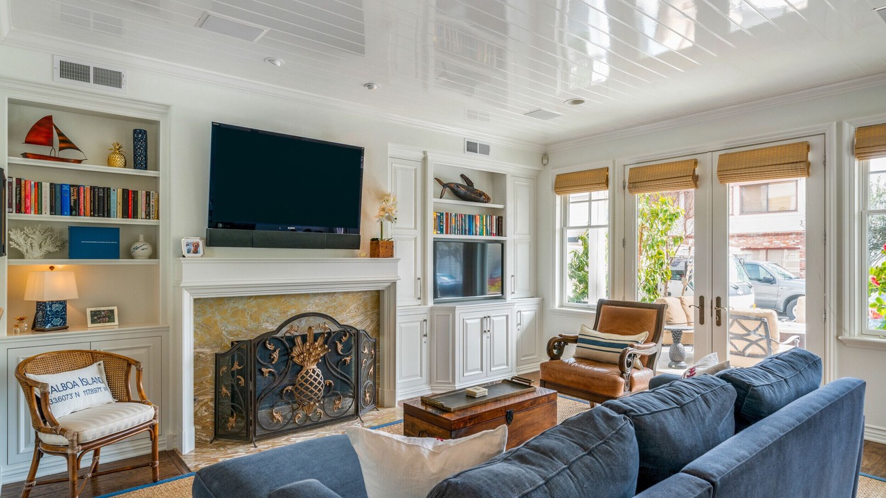 Photo of Bedroom in Newport Beach