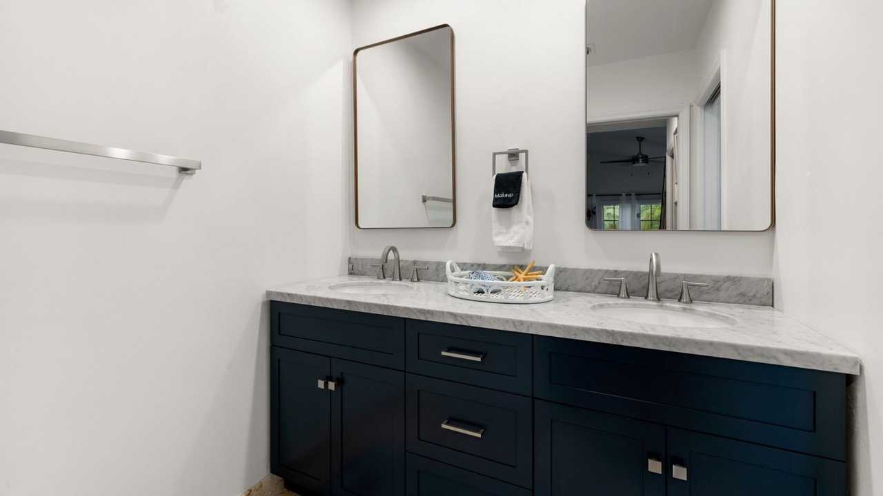 Photo of Bathroom in Old Naples