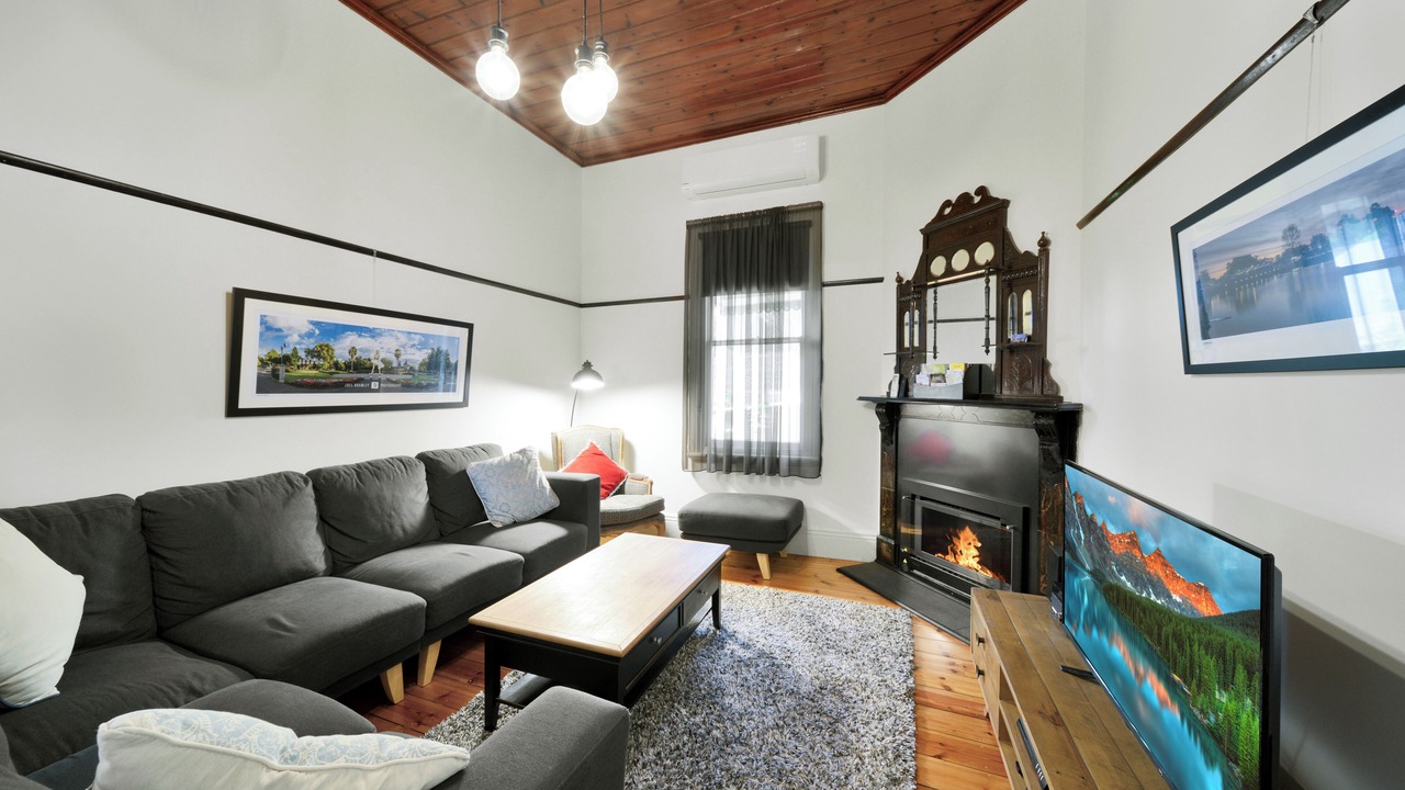 Photo of Livingroom in Bendigo