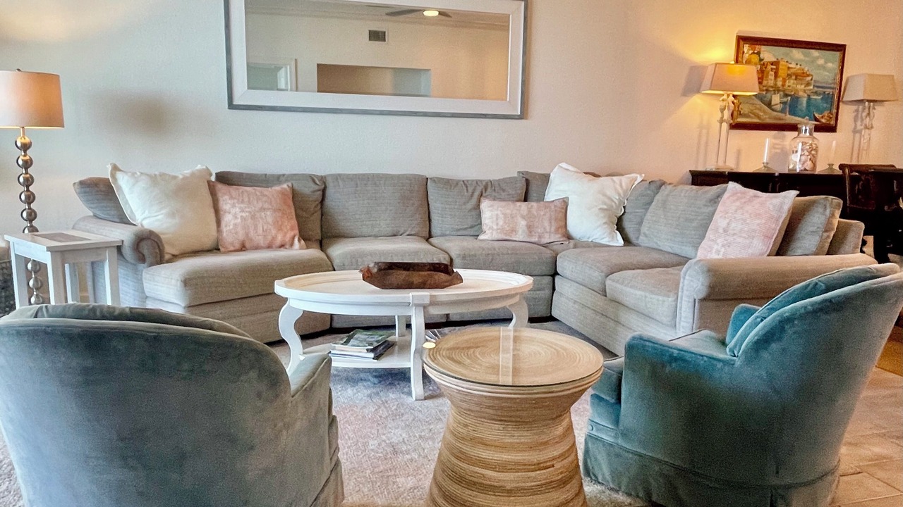 Photo of Livingroom in Ono Island