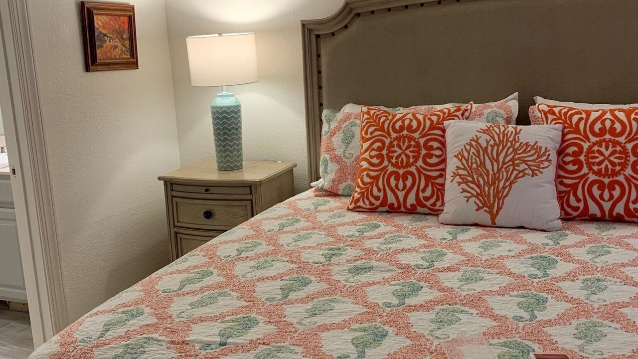 Photo of Bedroom in Ono Island
