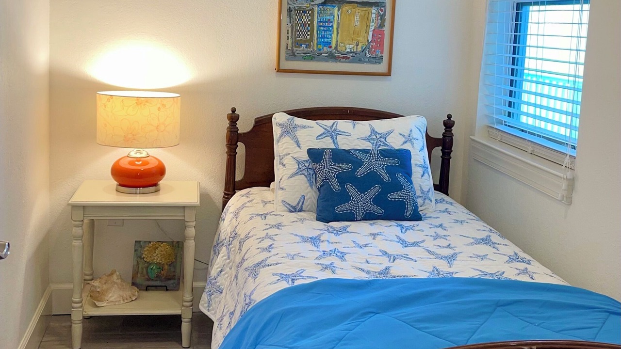 Photo of Bedroom in Ono Island