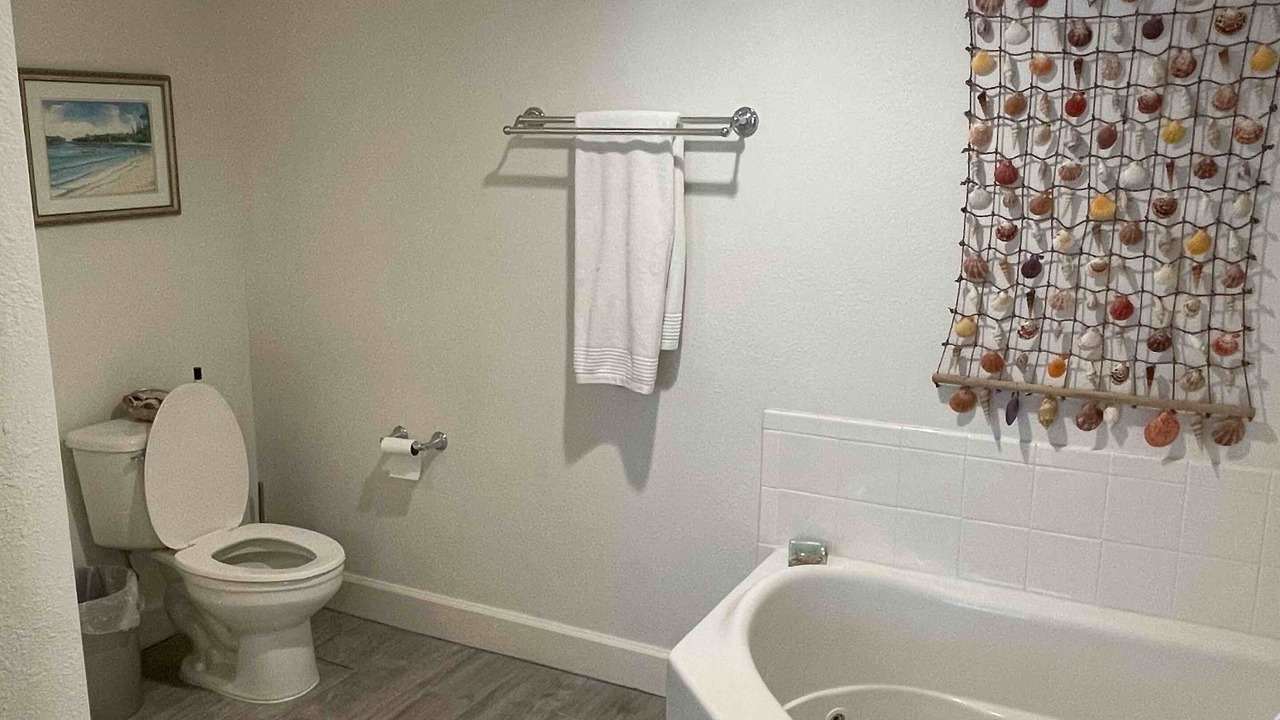 Photo of Bathroom in Ono Island