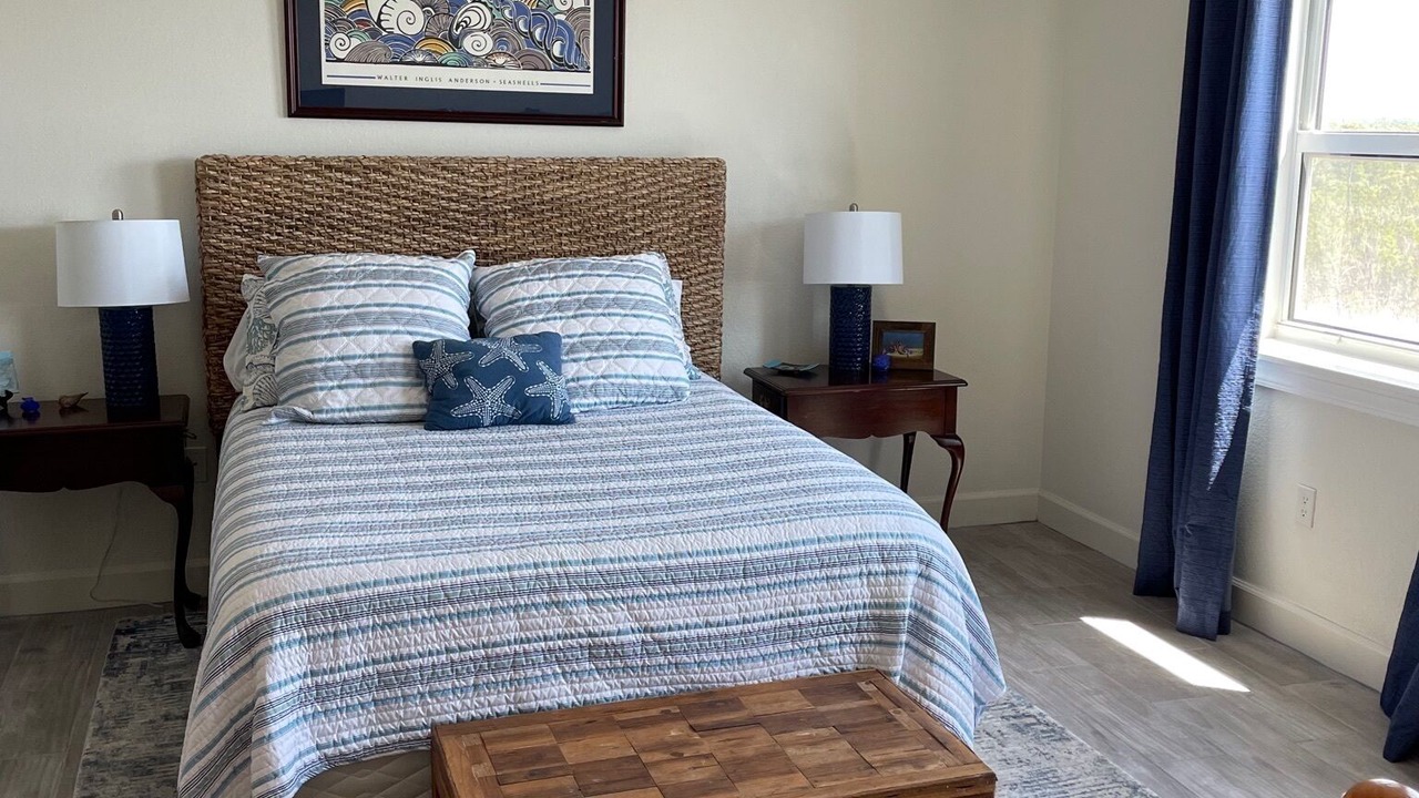 Photo of Bedroom in Ono Island