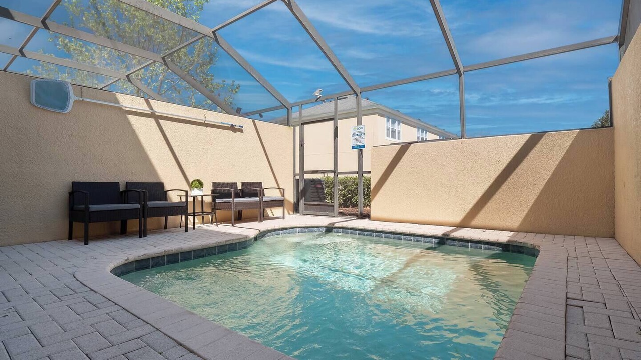 Photo of Outdoor in Windsor Hills