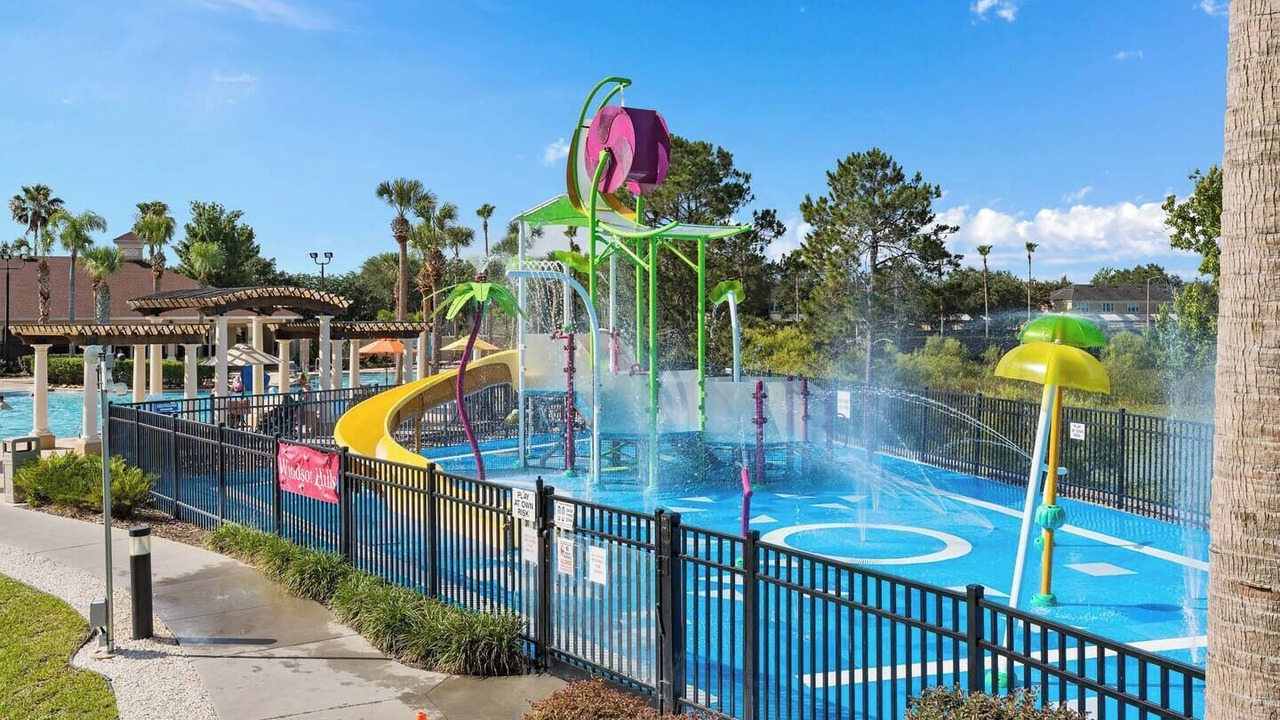 Photo of Outdoor in Windsor Hills