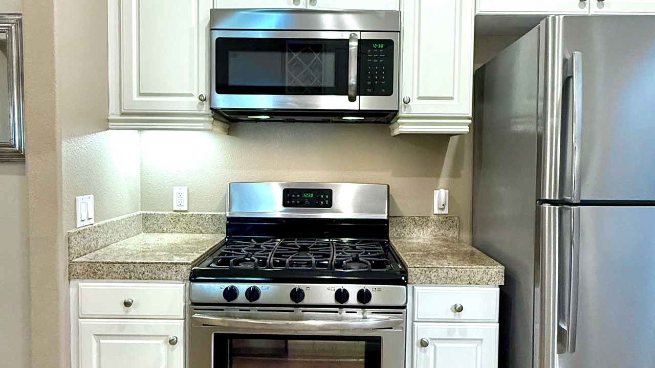 Photo of Kitchen in Airport Area