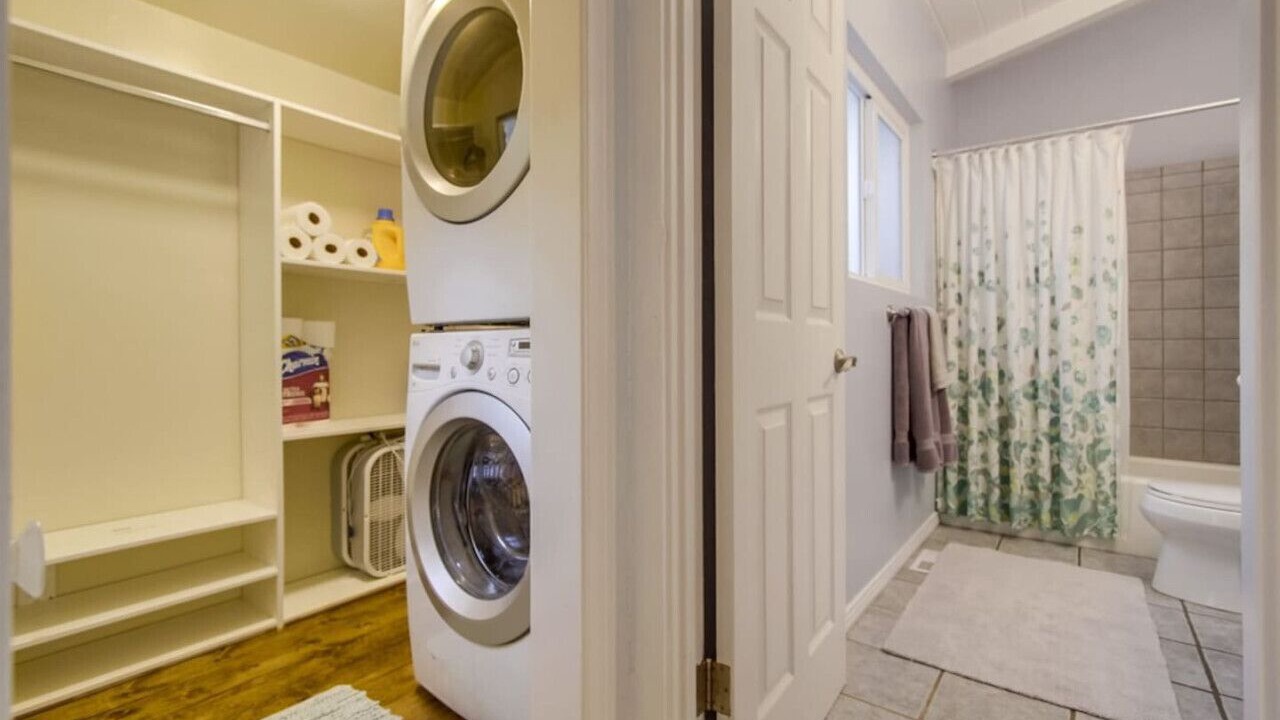 Photo of Bathroom in Cardiff-by-the-Sea