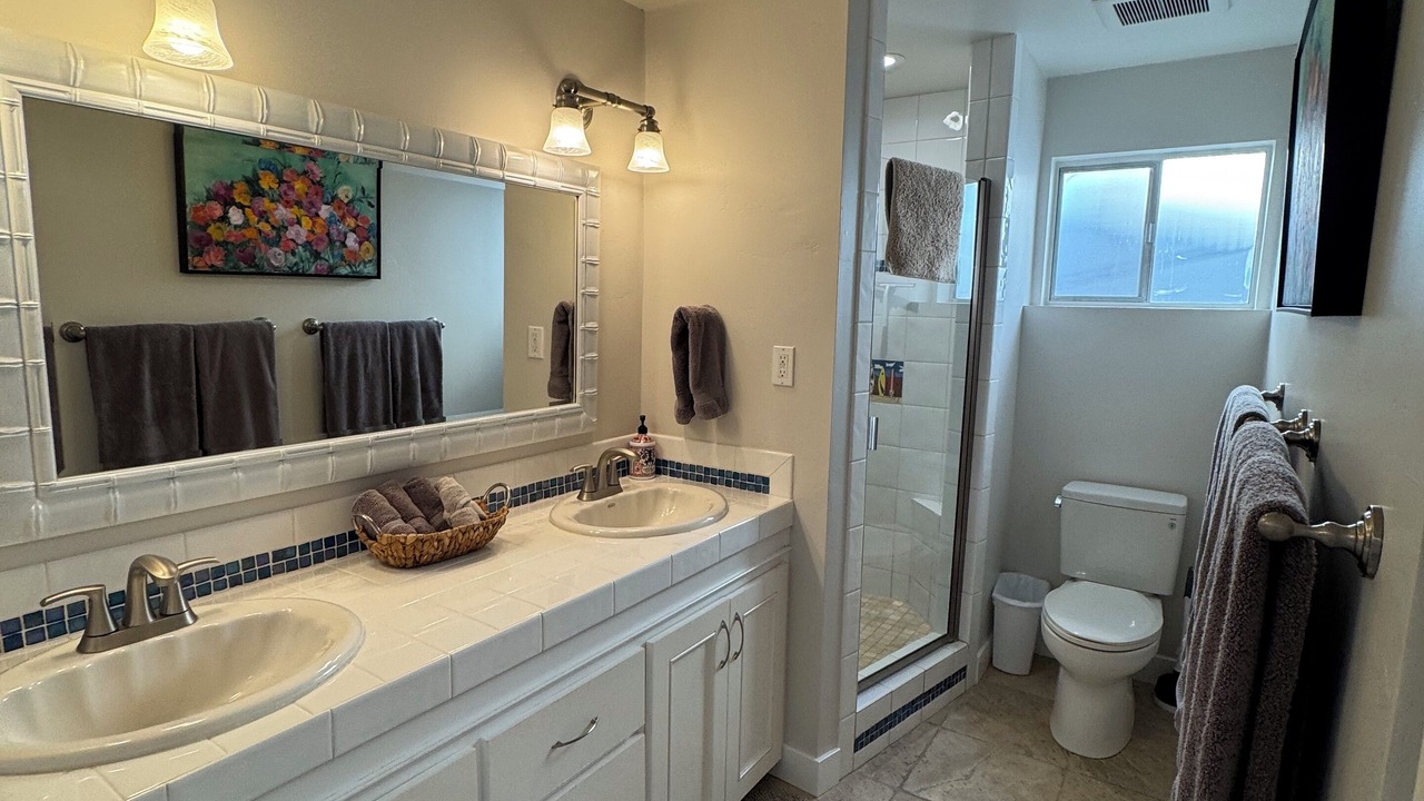 Photo of Bathroom in Corona del Mar