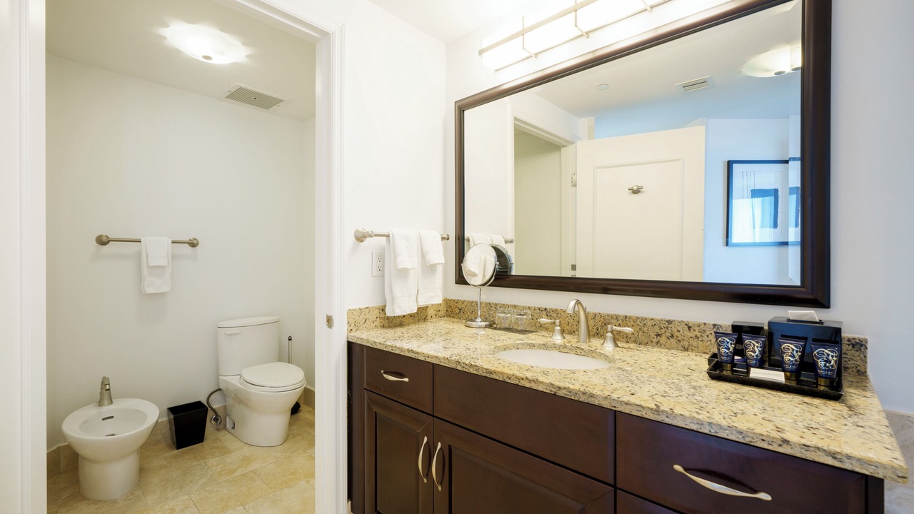 Photo of Bathroom in Mid Beach