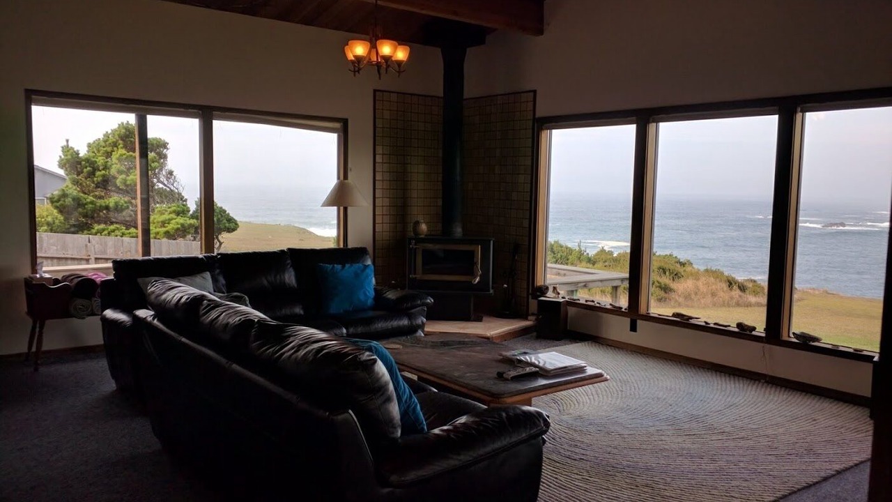 Photo of Livingroom in Albion