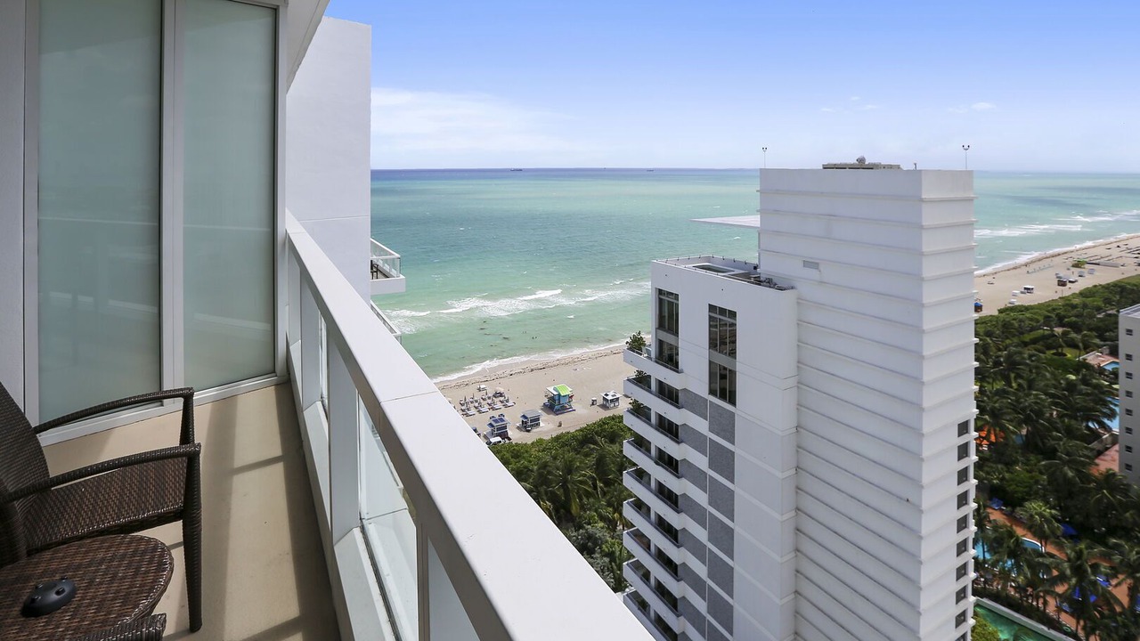Photo of Outdoor in Mid Beach