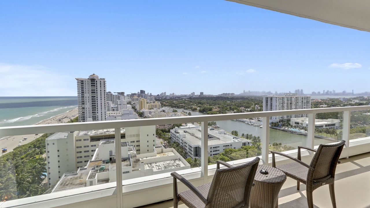 Photo of Outdoor in Mid Beach