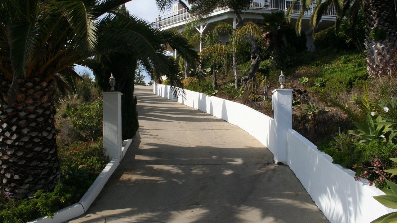Photo of Others in Western Malibu