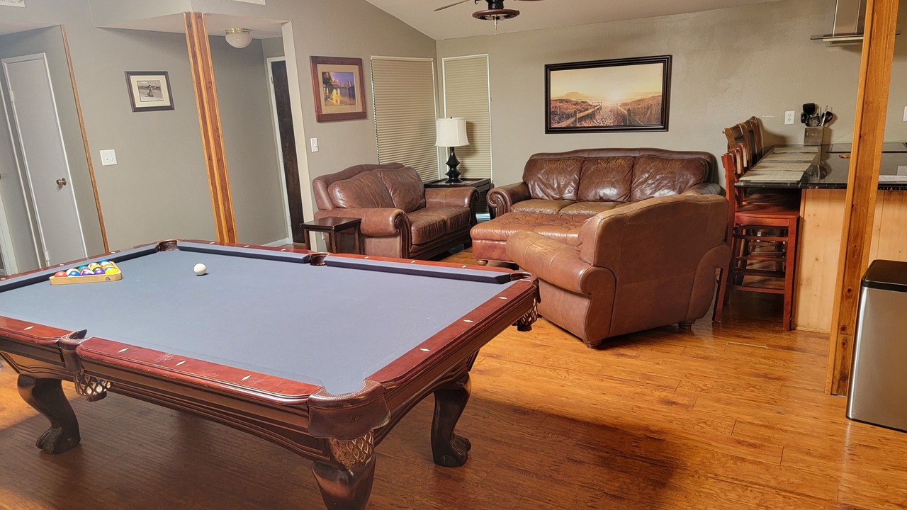 Photo of Livingroom in Serra Mesa