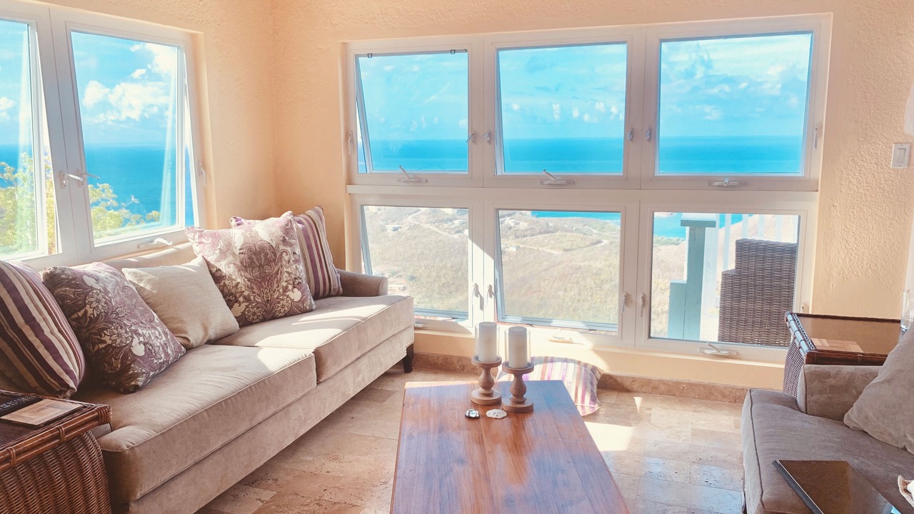 Photo of Livingroom in South Coast