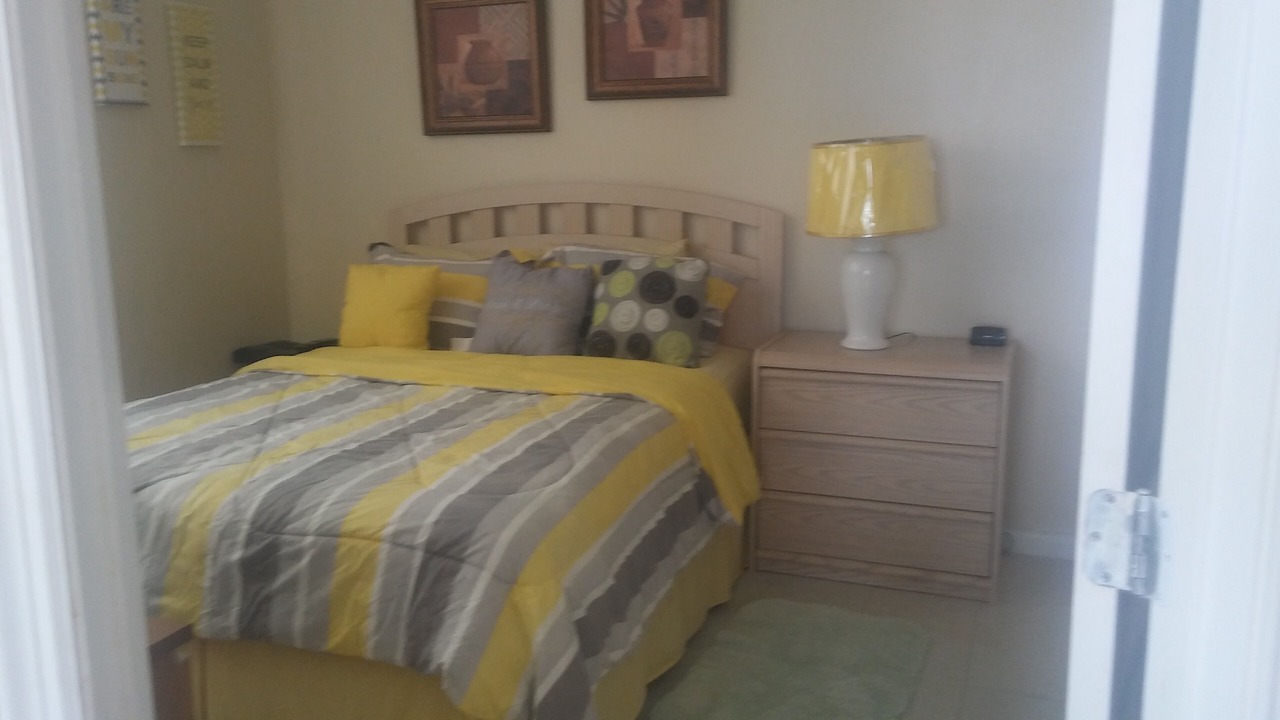 Photo of Bedroom in Bahamas Terrace