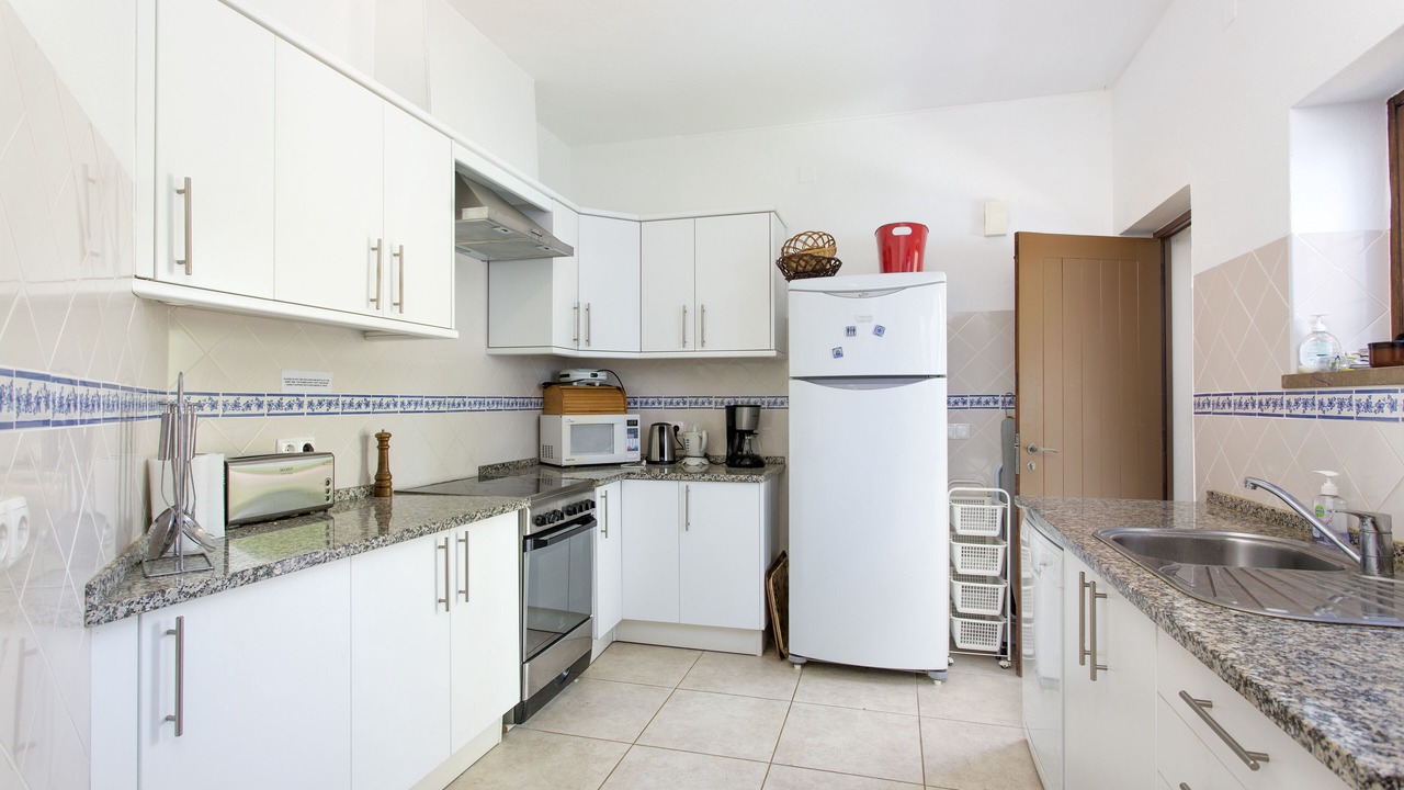 Photo of Bedroom in Meia Praia