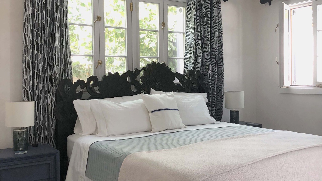 Photo of Bedroom in Dunmore Town