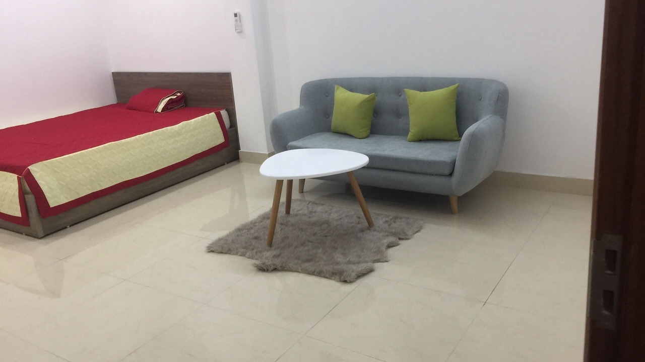 Photo of Bedroom in Trung Hoa Nhan Chinh
