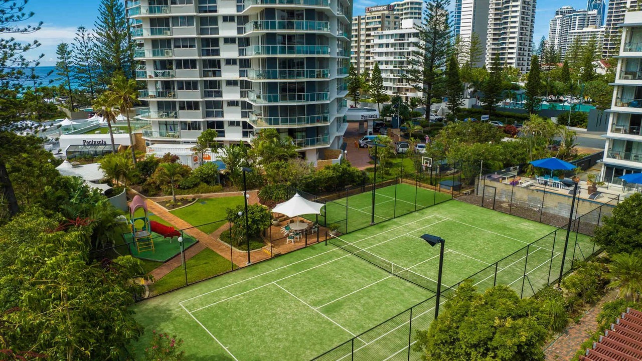Photo of Others in Surfers Paradise