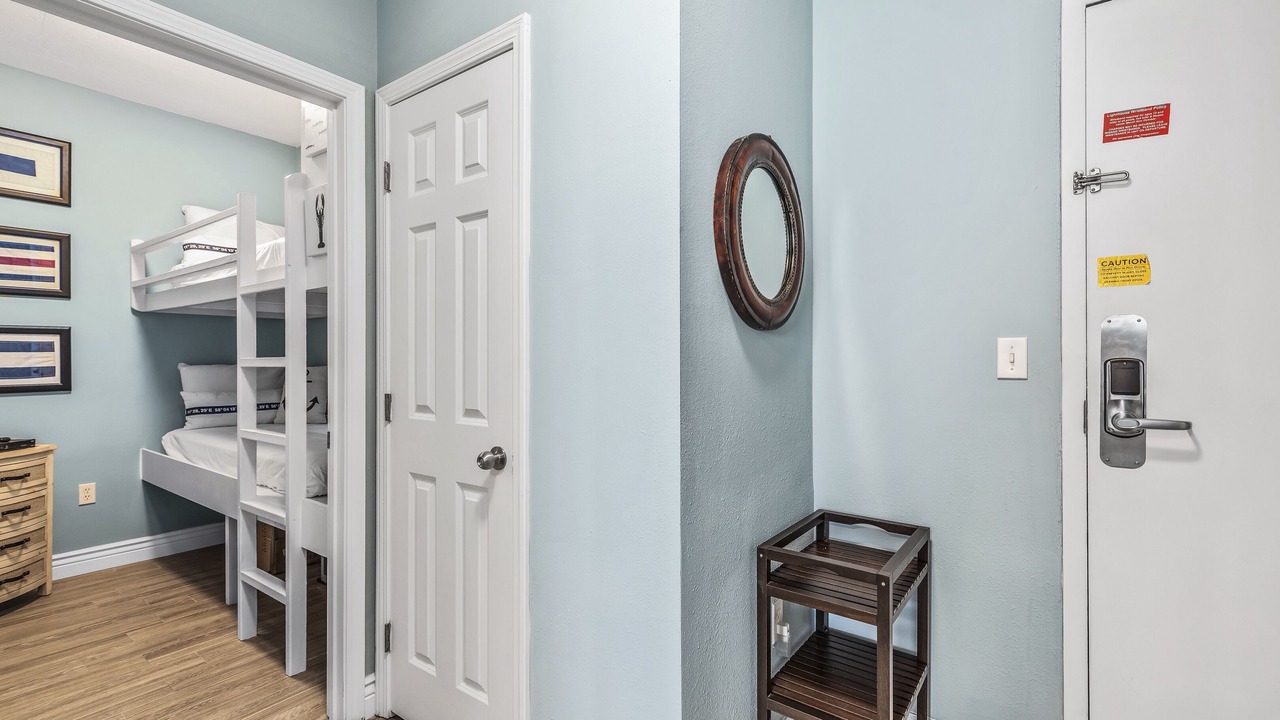 Photo of Bedroom in Gulf Shores