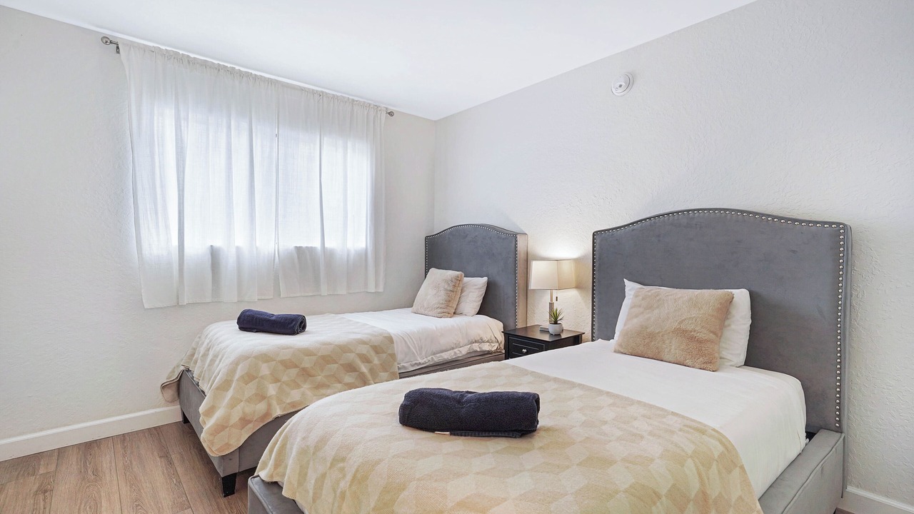 Photo of Bedroom in Hollywood