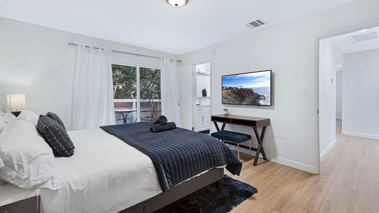 Photo of Bedroom in Hollywood