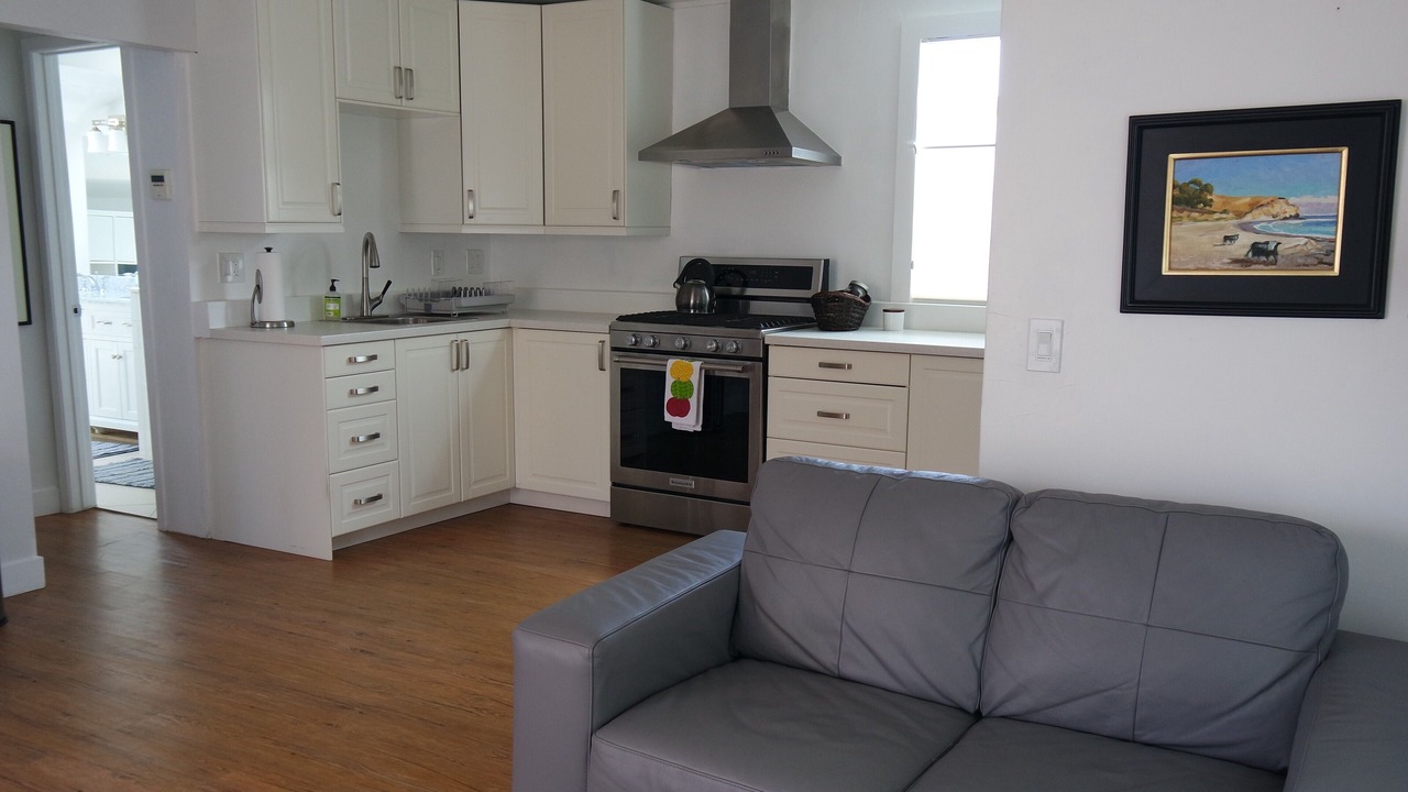 Photo of Livingroom in Village of La Jolla