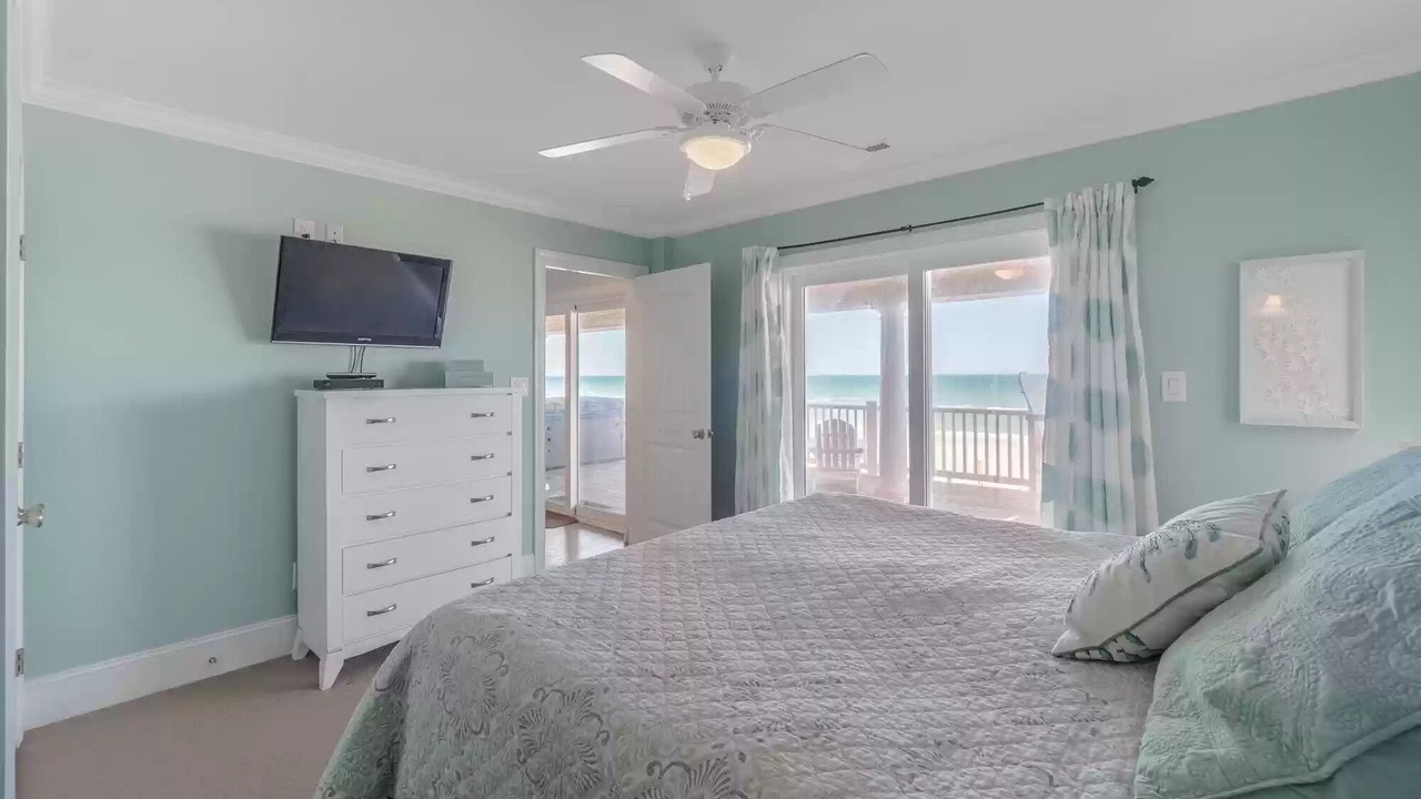 Photo of Bedroom in North Topsail Beach