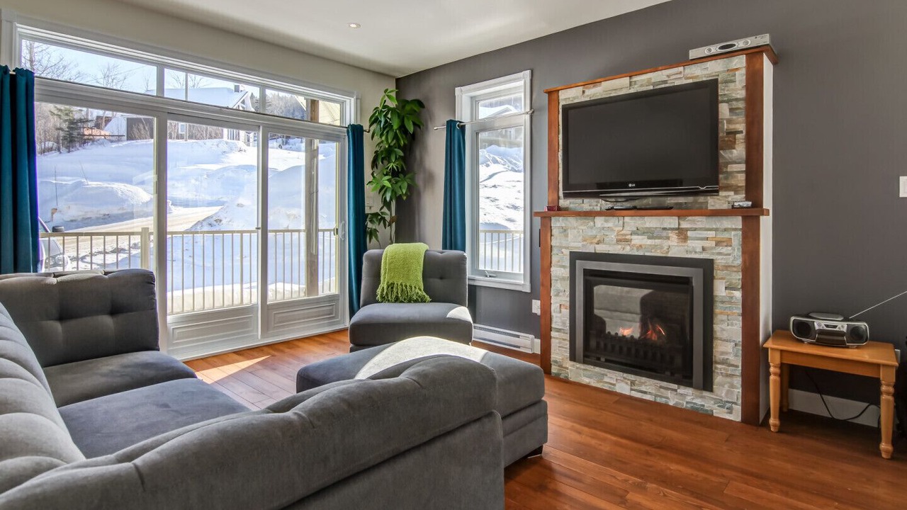 Photo of Livingroom in L'Anse-Saint-Jean