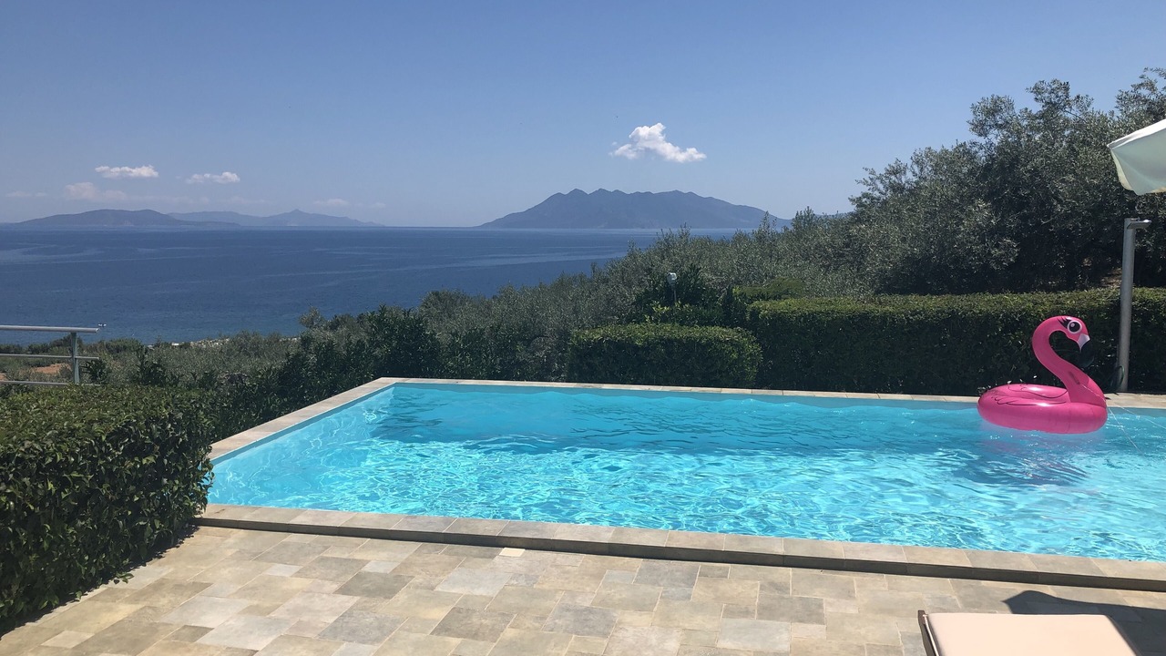 Photo of Outdoor in Melissopetra