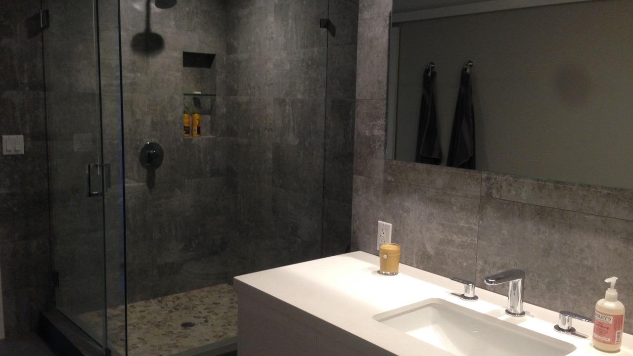 Photo of Bathroom in Hollywood Hills