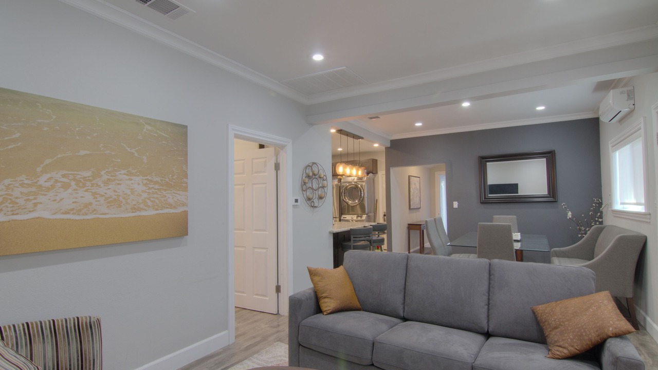 Photo of Livingroom in Belmont Heights