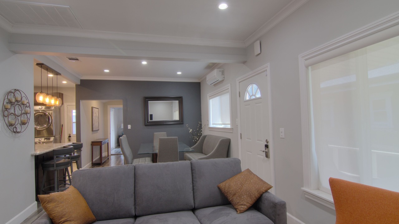 Photo of Livingroom in Belmont Heights