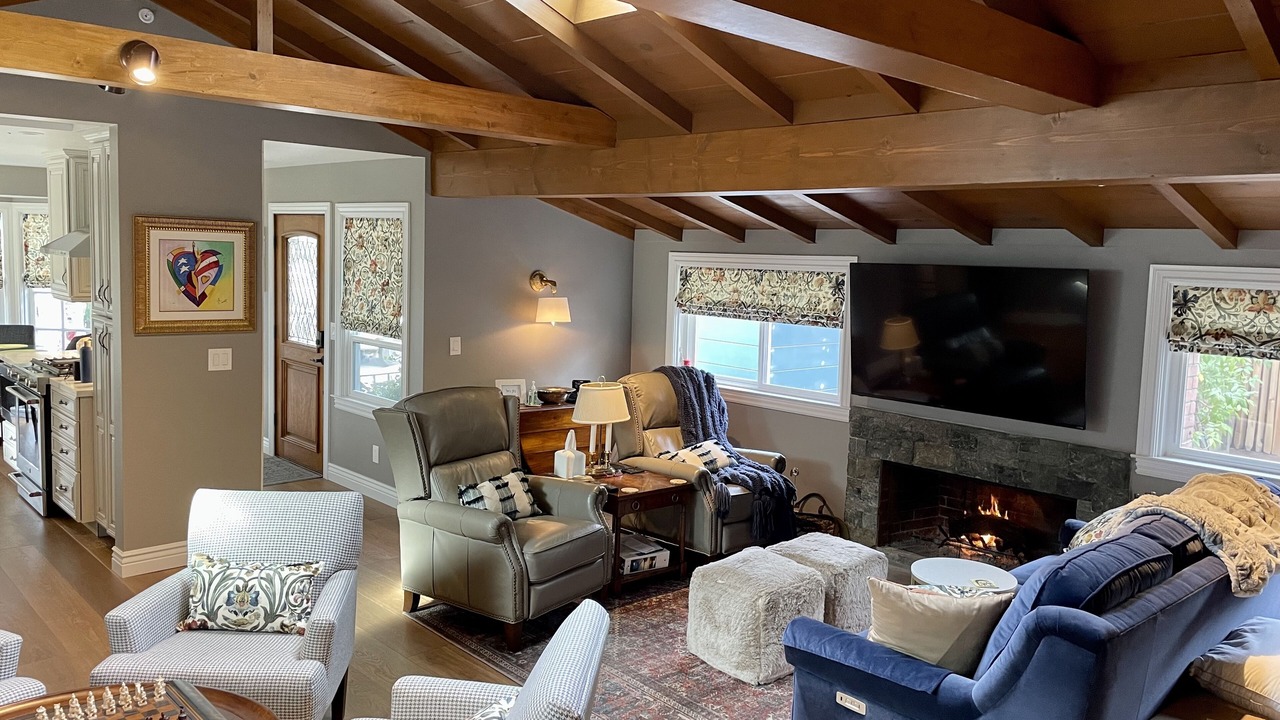 Photo of Livingroom in Southeast Carmel