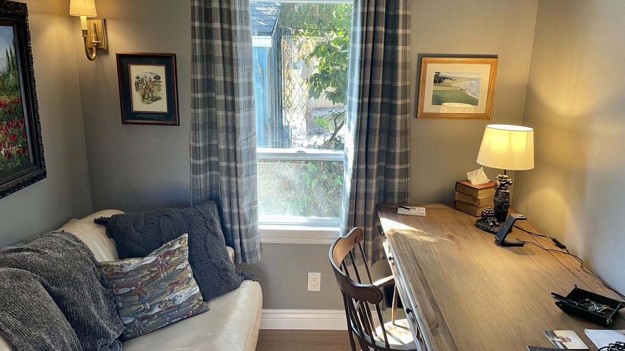 Photo of Livingroom in Southeast Carmel