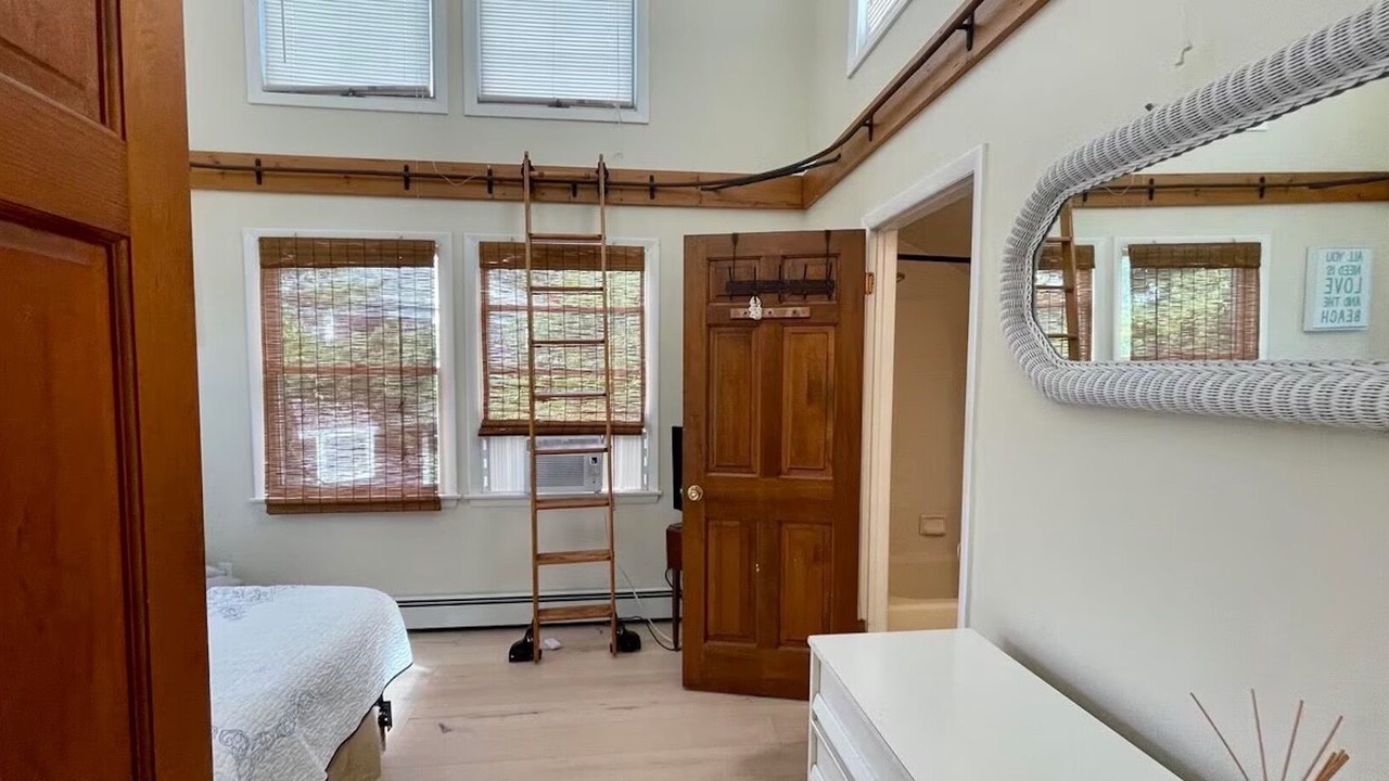 Photo of Bedroom in Manasquan