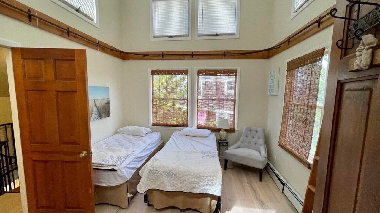 Photo of Bedroom in Manasquan