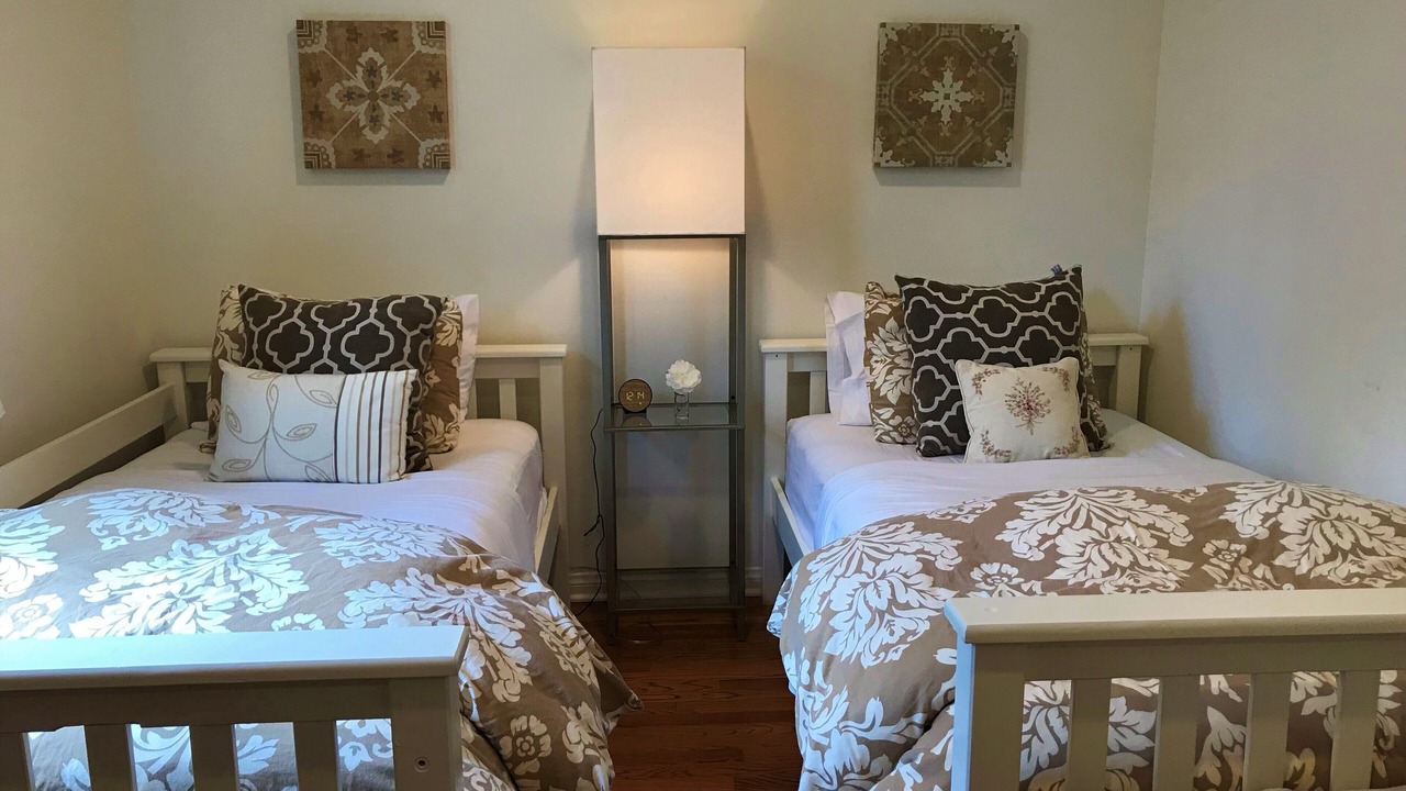 Photo of Bedroom in Sherman Oaks