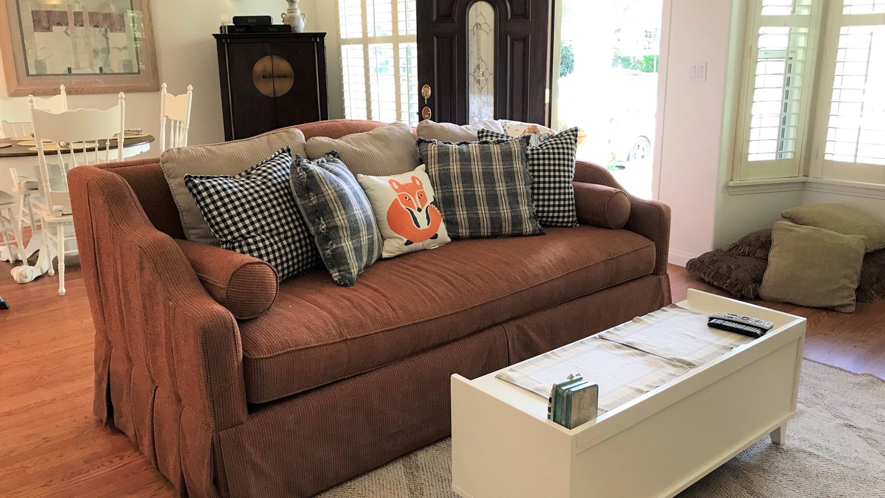 Photo of Livingroom in Sherman Oaks