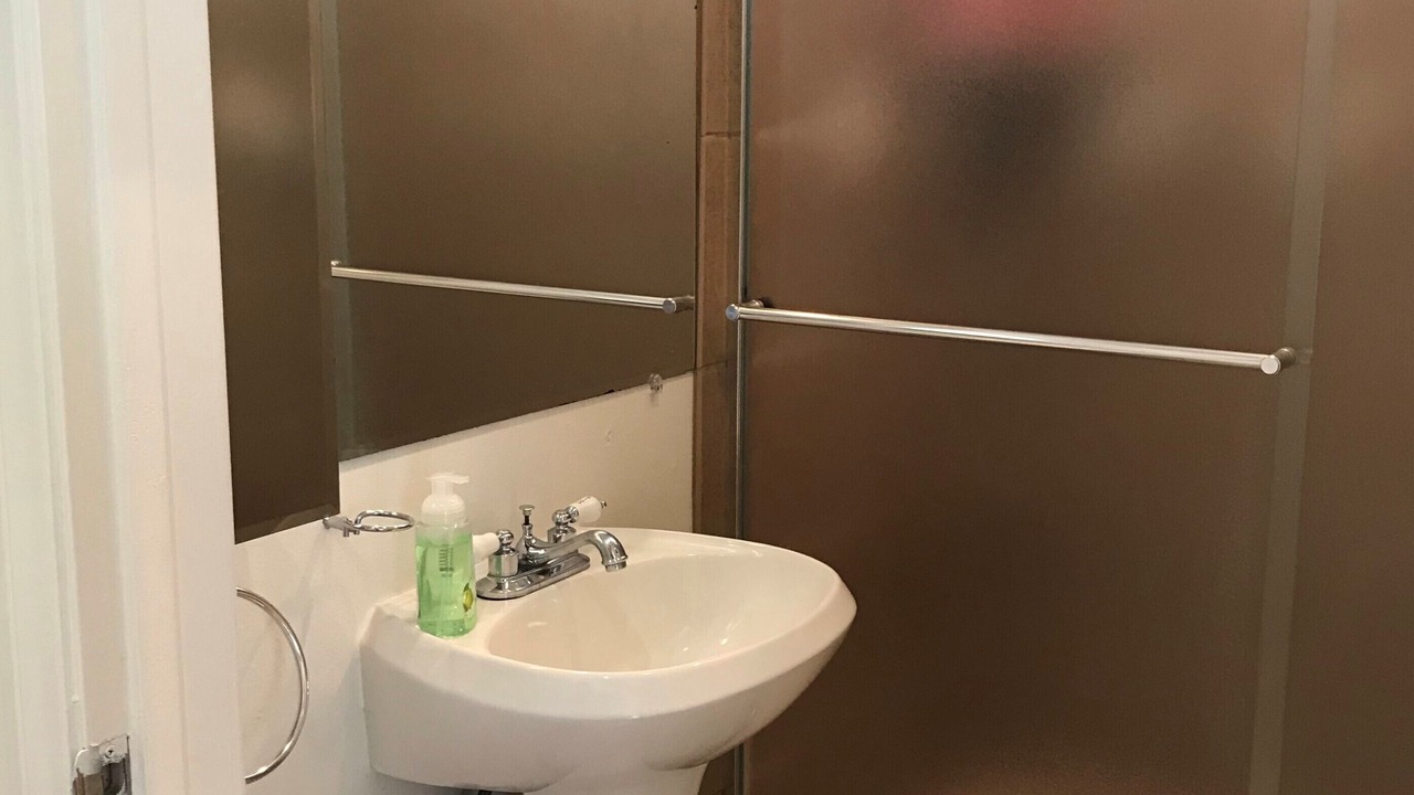 Photo of Bathroom in Sherman Oaks