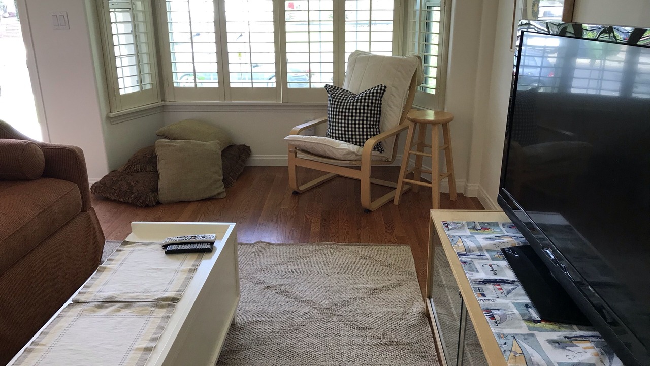 Photo of Livingroom in Sherman Oaks