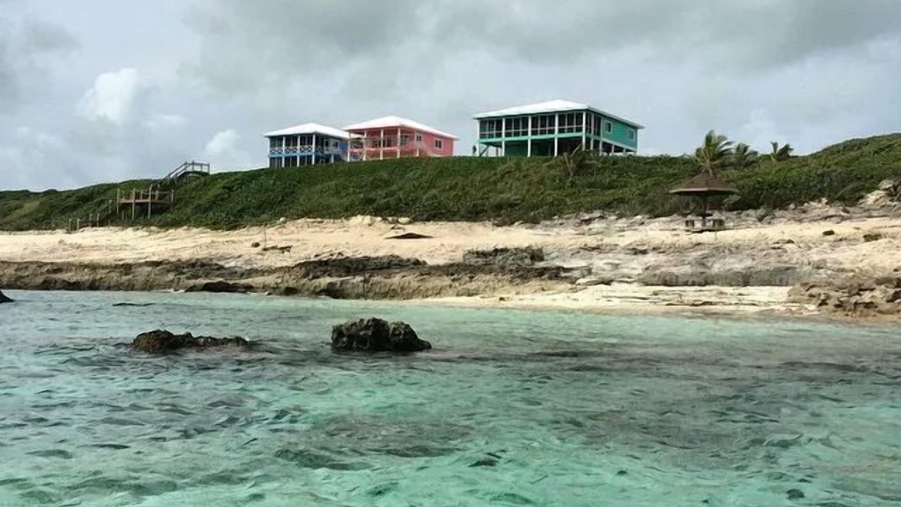 Photo of Others in Deadmans Cay
