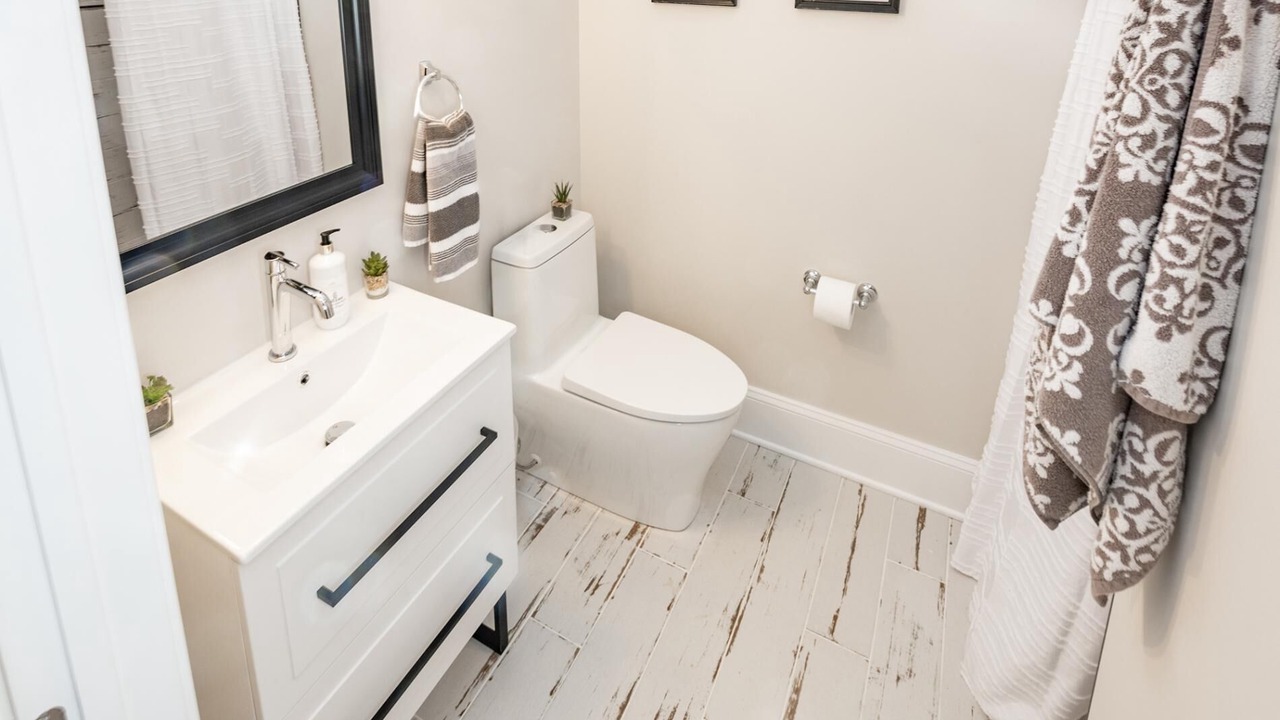 Photo of Bathroom in Rehoboth by the Sea