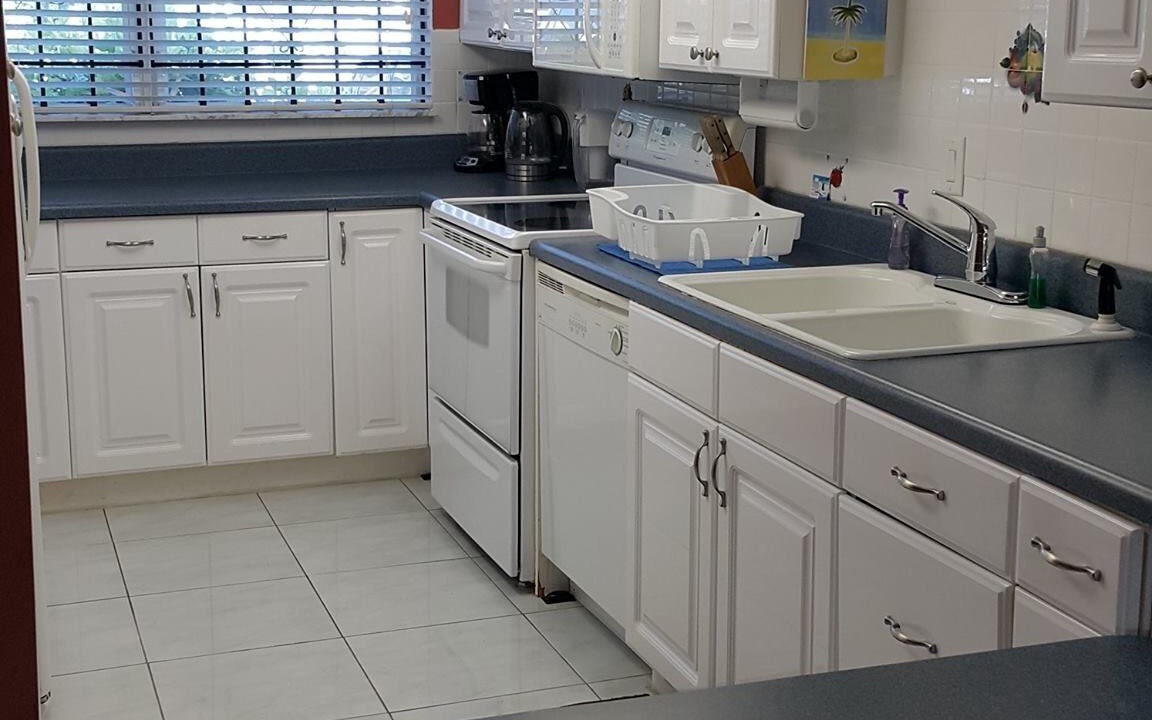 Photo of Kitchen in Bahamia West