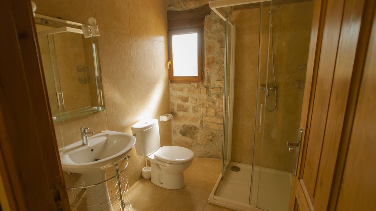 Photo of Bathroom in La Baronia de Rialb